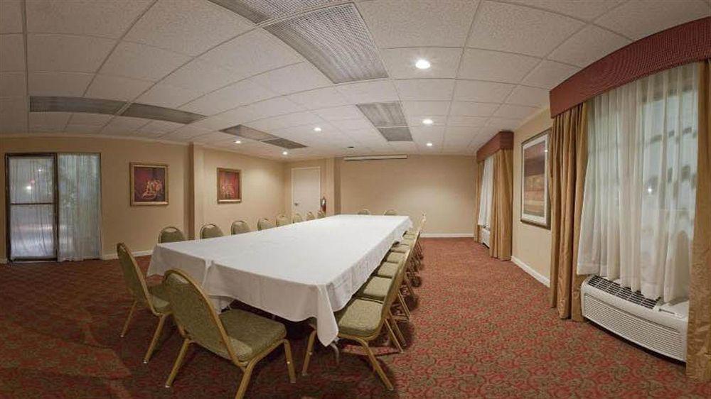 Best Western International Speedway Hotel Daytona Beach Buitenkant foto